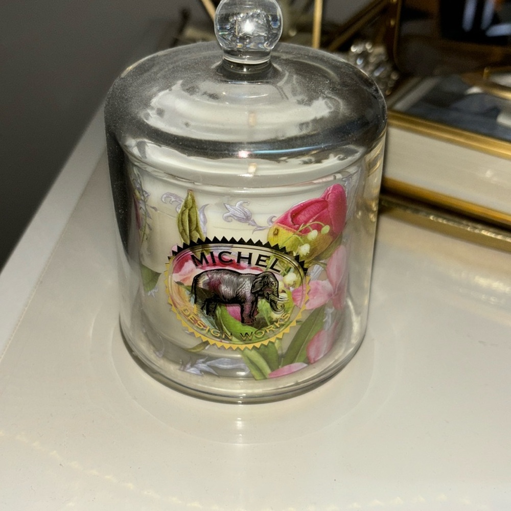 Michel Design Works Candle (NEW)